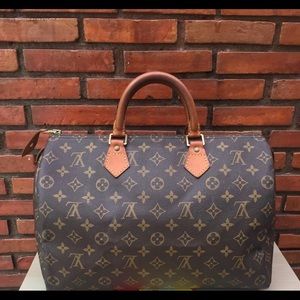 Authentic LV Speedy Monogram 35